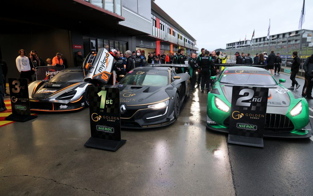 North Island Endurance Series podium with Renault RS01, Mercedes-AMG GT3, and McLaren 720S GT3