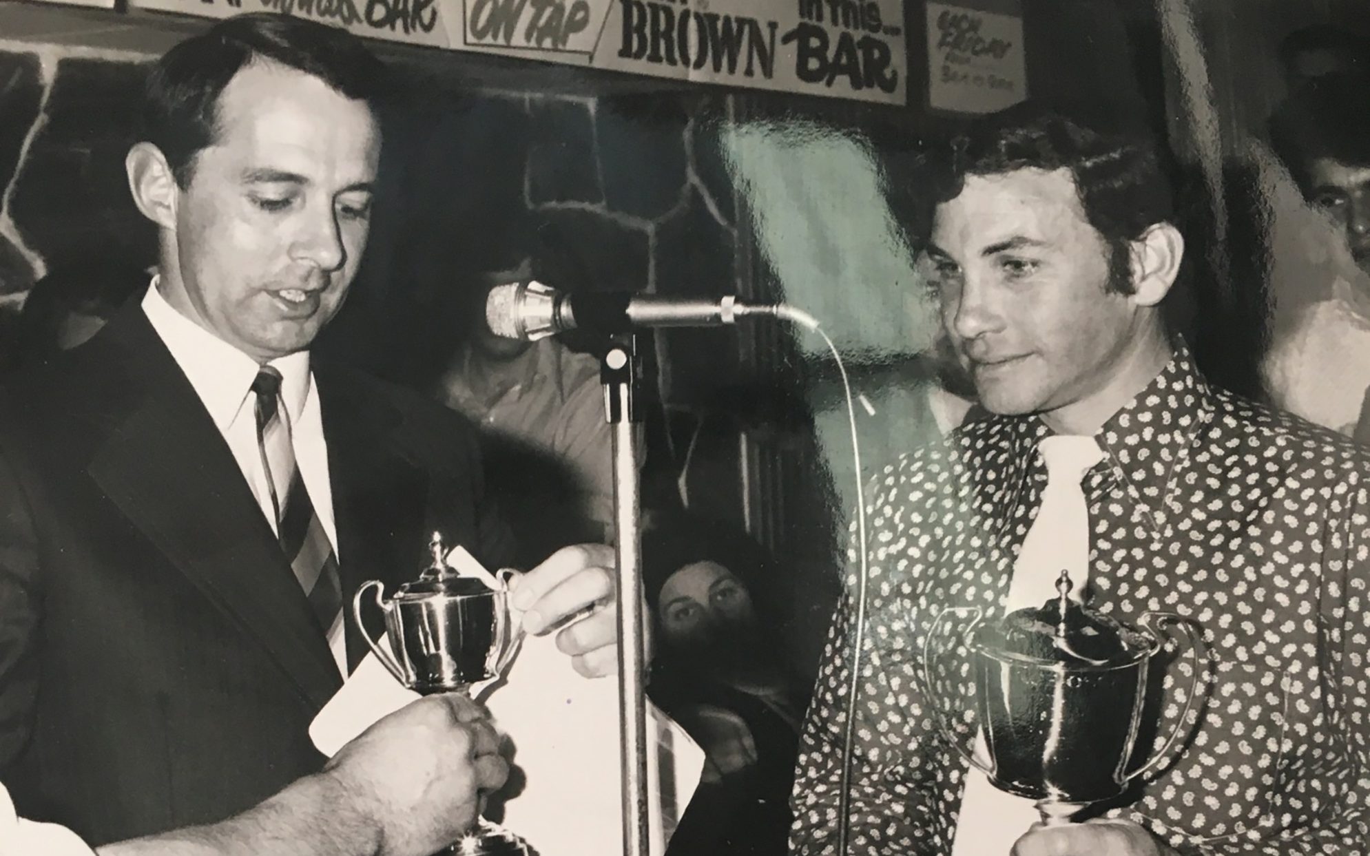 Clyde Collins receiving 1973/1974 OSCA trophy