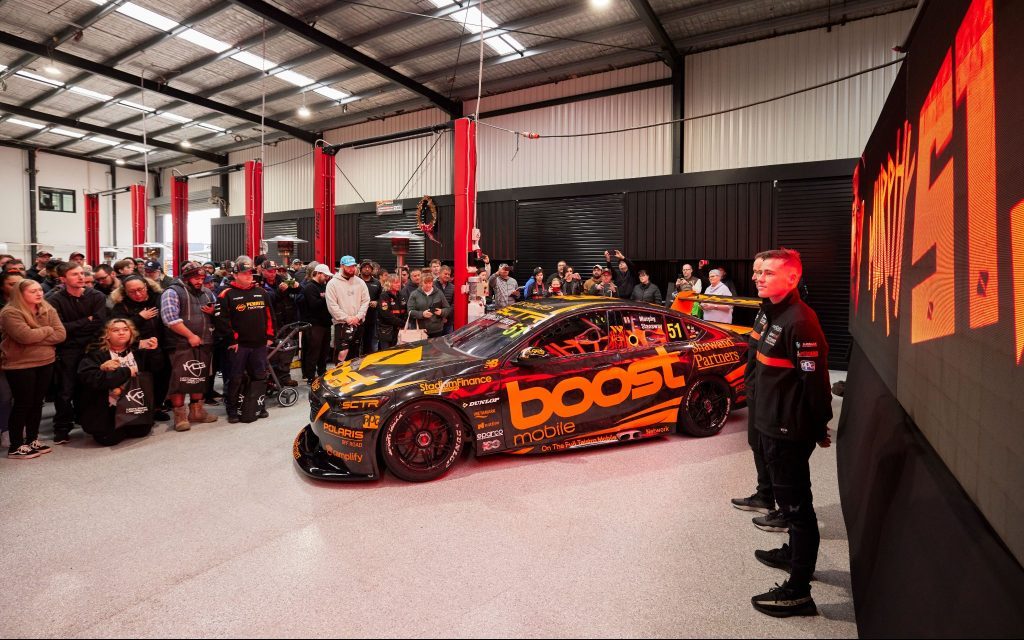 Erebus Motorsport Boost Mobile Holden Commodore livery reveal with Richie Stanaway and Greg Murphy