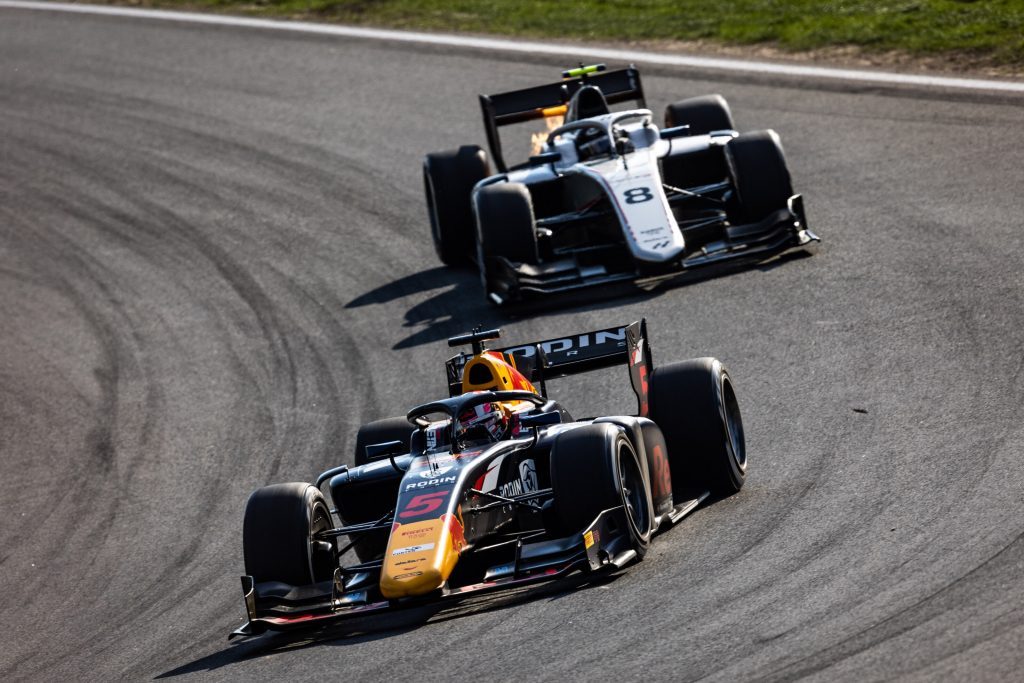 Liam Lawson racing at Zandvoort Formula 2 Feature Race
