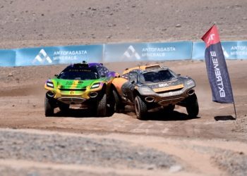 Extreme E cars racing in Chile desert