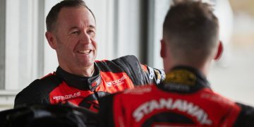 Greg Murphy talking to Richie Stanaway