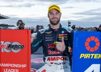 Shane van Gisbergen giving thumbs up