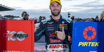 Shane van Gisbergen giving thumbs up