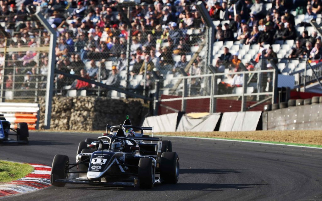 Louis Sharp racing Formula 4 car front view