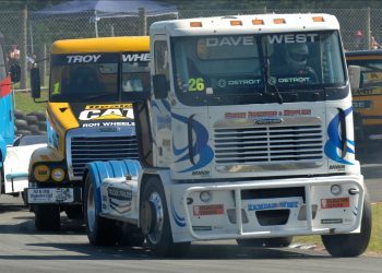 Super Trucks racing at Pukekohe Park Raceway
