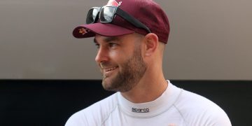 Shane van Gisbergen to race sprint cars