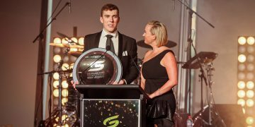 Matt Payne receiving Young Gun award at 2022 Supercars Gala Awards