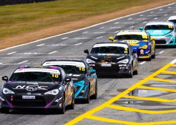 Dion Pitt winning Toyota 86 race at Teretonga Park Raceway