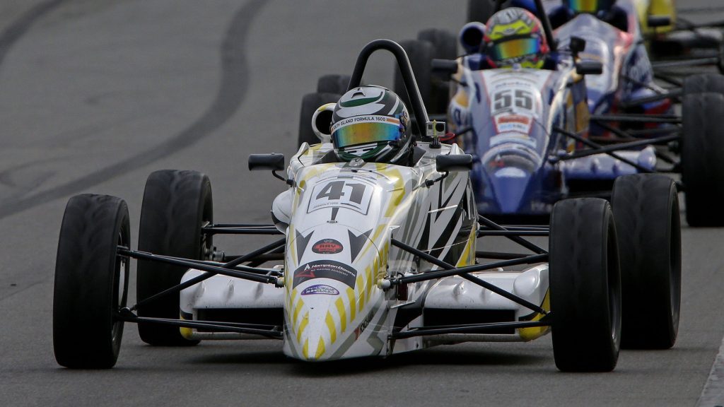 Alex Crosbie leading Bree Morris in Formula Ford