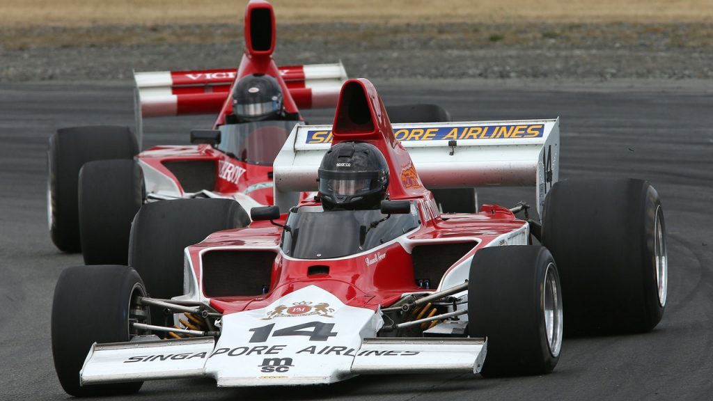 Russell Greer racing F5000 car at Skope Classic