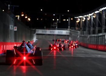 Formula E cars racing in Diriyah 2023