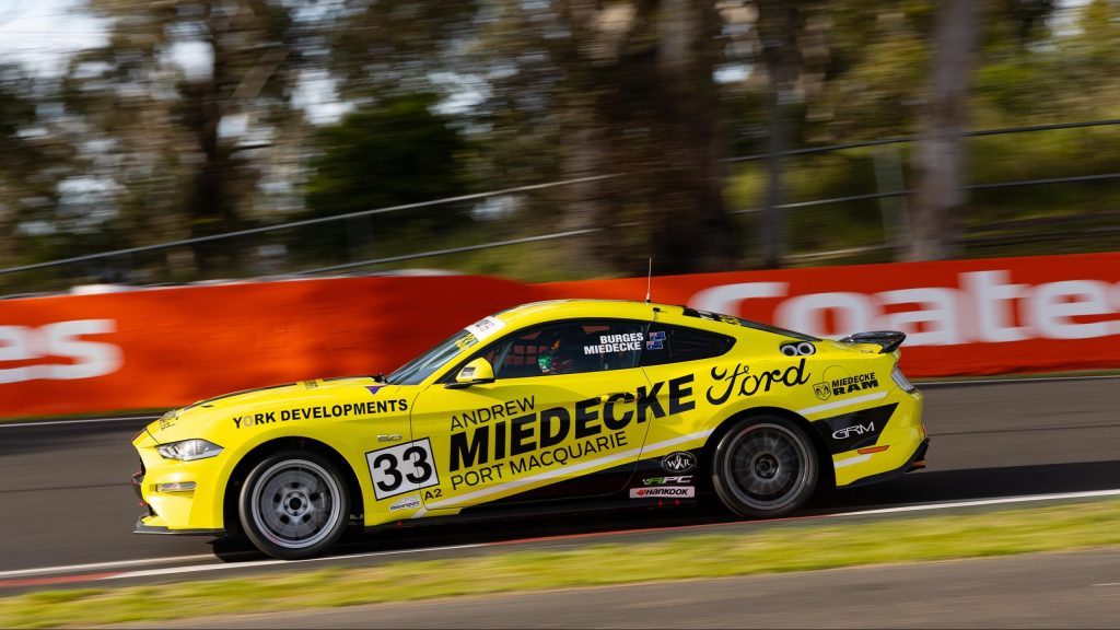 Miedecke Ford Mustang racing at Bathurst