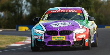 Soole BMW M4 front view on track