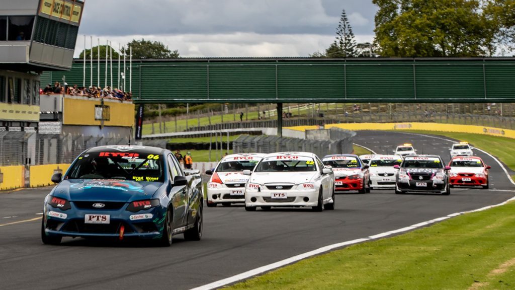 Brad Kroef leading V8 Utes field at Pukekohe