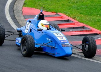 Dylan Grant racing Formula Ford car