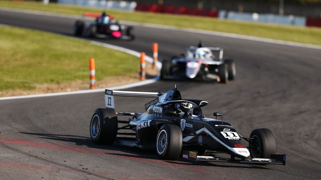 Louis Sharp racing British Formula 4 car at Snetterton