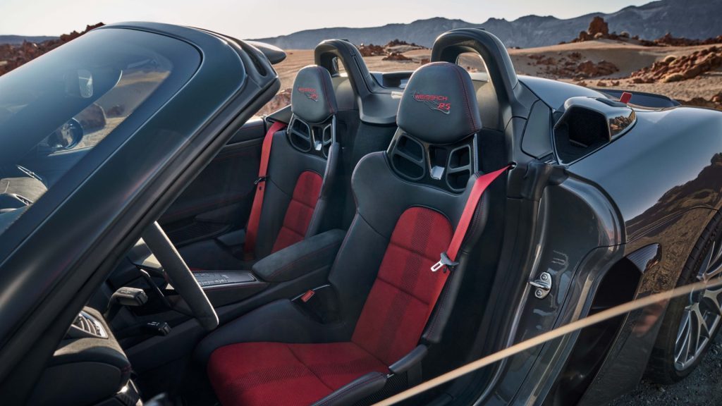 Porsche 718 Boxter Spyder RS interior