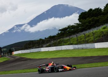 Liam Lawson #15 Team Mugen, during round six of the Japanese Super Formula Championship at Fuji Speedway, on July 14-16, 2023. // Dutch Photo Agency / Red Bull Content Pool // SI202307150105 // Usage for editorial use only //