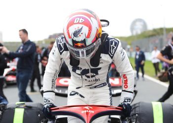 ZANDVOORT, NETHERLANDS - AUGUST 27: Liam Lawson of New Zealand and Scuderia AlphaTauri prepares to drive on the grid prior to the F1 Grand Prix of The Netherlands at Circuit Zandvoort on August 27, 2023 in Zandvoort, Netherlands. (Photo by Peter Fox/Getty Images) // Getty Images / Red Bull Content Pool // SI202308270493 // Usage for editorial use only //