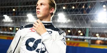 SINGAPORE, SINGAPORE - SEPTEMBER 17: Liam Lawson of New Zealand and Scuderia AlphaTauri prepares to drive on the grid during the F1 Grand Prix of Singapore at Marina Bay Street Circuit on September 17, 2023 in Singapore, Singapore. (Photo by Rudy Carezzevoli/Getty Images) // Getty Images / Red Bull Content Pool // SI202309170370 // Usage for editorial use only //