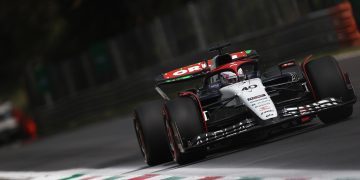 MONZA, ITALY - SEPTEMBER 01: Liam Lawson of New Zealand driving the (40) Scuderia AlphaTauri AT04 on track during practice ahead of the F1 Grand Prix of Italy at Autodromo Nazionale Monza on September 01, 2023 in Monza, Italy. (Photo by Ryan Pierse/Getty Images) // Getty Images / Red Bull Content Pool // SI202309010729 // Usage for editorial use only //