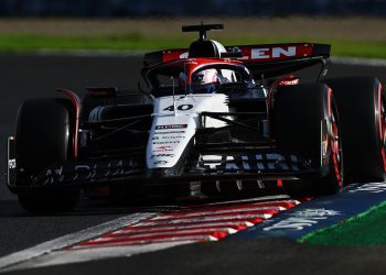 SUZUKA, JAPAN - SEPTEMBER 23: Liam Lawson of New Zealand driving the (40) Scuderia AlphaTauri AT04 on track during qualifying ahead of the F1 Grand Prix of Japan at Suzuka International Racing Course on September 23, 2023 in Suzuka, Japan. (Photo by Clive Mason/Getty Images) // Getty Images / Red Bull Content Pool // SI202309230234 // Usage for editorial use only //