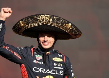 MEXICO CITY, MEXICO - OCTOBER 29: Race winner Max Verstappen of the Netherlands and Oracle Red Bull Racing celebrates on the podium after the F1 Grand Prix of Mexico at Autodromo Hermanos Rodriguez on October 29, 2023 in Mexico City, Mexico. (Photo by Jared C. Tilton/Getty Images) // Getty Images / Red Bull Content Pool // SI202310300003 // Usage for editorial use only //