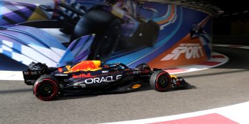 ABU DHABI, UNITED ARAB EMIRATES - NOVEMBER 25: Max Verstappen of the Netherlands driving the (1) Oracle Red Bull Racing RB19 in the Pitlane during final practice ahead of the F1 Grand Prix of Abu Dhabi at Yas Marina Circuit on November 25, 2023 in Abu Dhabi, United Arab Emirates. (Photo by Peter Fox/Getty Images) // Getty Images / Red Bull Content Pool // SI202311250112 // Usage for editorial use only //