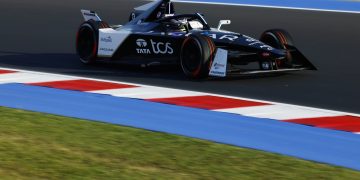 MISANO WORLD CIRCUIT MARCO SIMONCELLI, SAN MARINO - APRIL 13: Mitch Evans, Jaguar TCS Racing, Jaguar I-TYPE 6 during the Misano ePrix I at Misano World Circuit Marco Simoncelli on Saturday April 13, 2024 in Misano Adriatico, San Marino. (Photo by Andrew Ferraro / LAT Images)