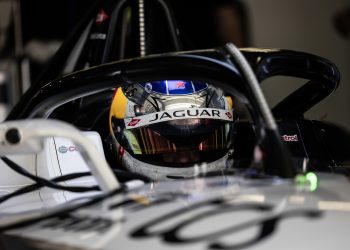 SHANGHAI INTERNATIONAL CIRCUIT, CHINA - MAY 26: Nick Cassidy, Jaguar TCS Racing, sits in the car in the garage during the Shanghai ePrix II at Shanghai International Circuit on Sunday May 26, 2024 in Shanghai, China. (Photo by Andrew Ferraro / LAT Images)