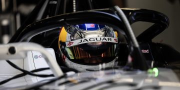 SHANGHAI INTERNATIONAL CIRCUIT, CHINA - MAY 26: Nick Cassidy, Jaguar TCS Racing, sits in the car in the garage during the Shanghai ePrix II at Shanghai International Circuit on Sunday May 26, 2024 in Shanghai, China. (Photo by Andrew Ferraro / LAT Images)