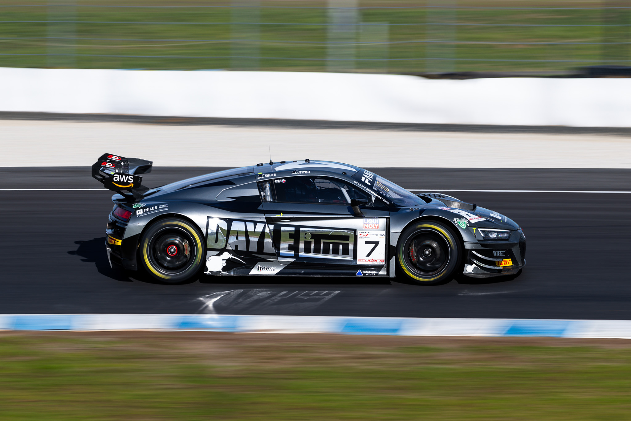 Leitch keen to continue Barcelona success in Sydney day-night GT race ...