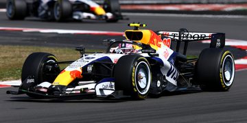 NORTHAMPTON, ENGLAND - JULY 05: Liam Lawson of New Zealand driving the (30) Visa Cash App Racing Bulls VCARB 03 RB Ford on track during the F1 Grand Prix of Great Britain at Silverstone Circuit on July 05, 2026 in Northampton, England. (Photo by Clive Mason/Getty Images) // Getty Images / Red Bull Content Pool // SI202607050507 // Usage for editorial use only //