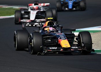 MONZA, ITALY - SEPTEMBER 06: Liam Lawson of New . ealand driving the (30) Oracle Red Bull Racing RB22 Red Bull Ford Powertrains on track during the F1 Grand Prix of Italy at Autodromo Nazionale Monza on September 06, 2026 in Monza, Italy. (Photo by Sam Bagnall/Sutton Images) // Getty Images / Red Bull Content Pool // SI202609060680 // Usage for editorial use only //